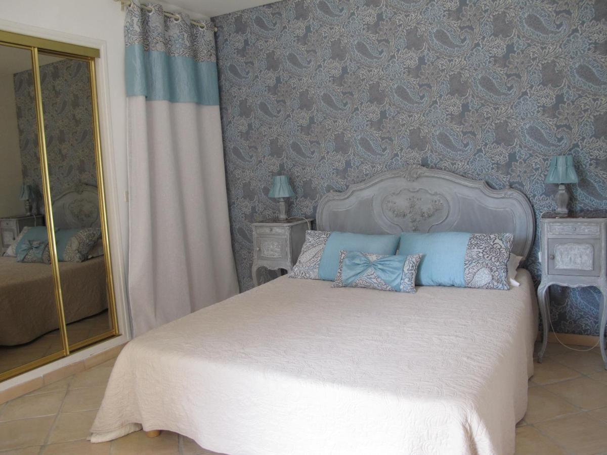 Bed and Breakfast L'Oustau De Bigatie Lambesc Exteriér fotografie